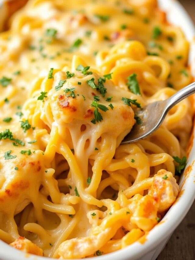 Creamy Chicken Spaghetti Casserole: Perfect for Potlucks